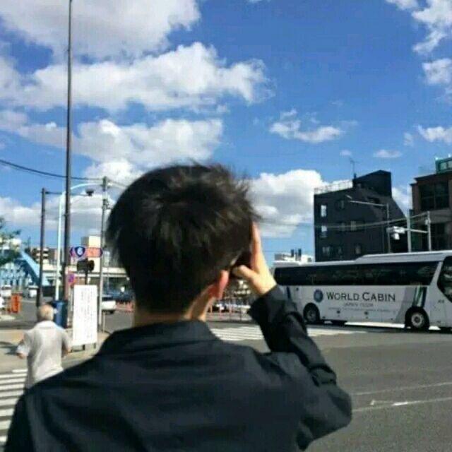 左眼有颗眼泪痣