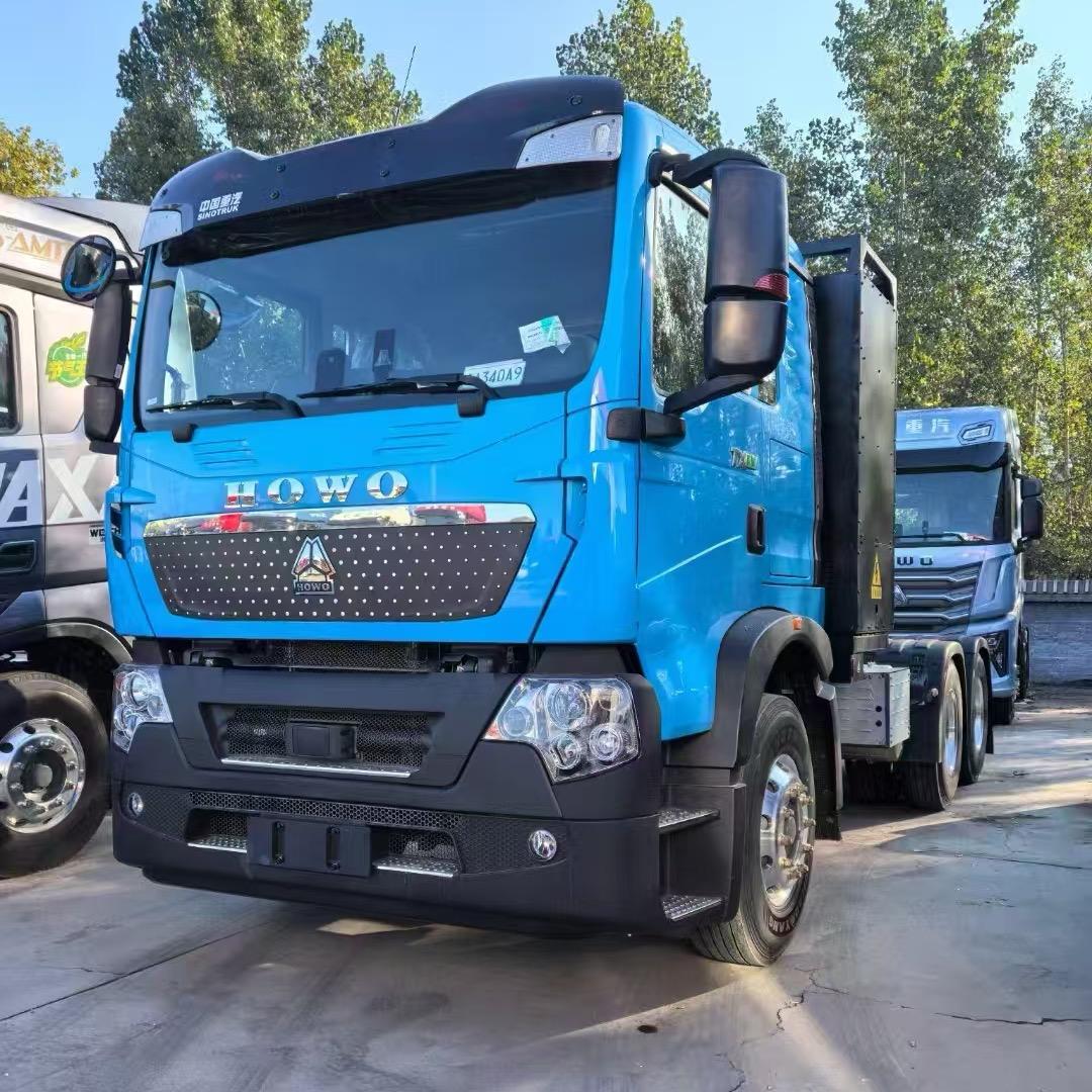 半挂车，呼“大牛儿”