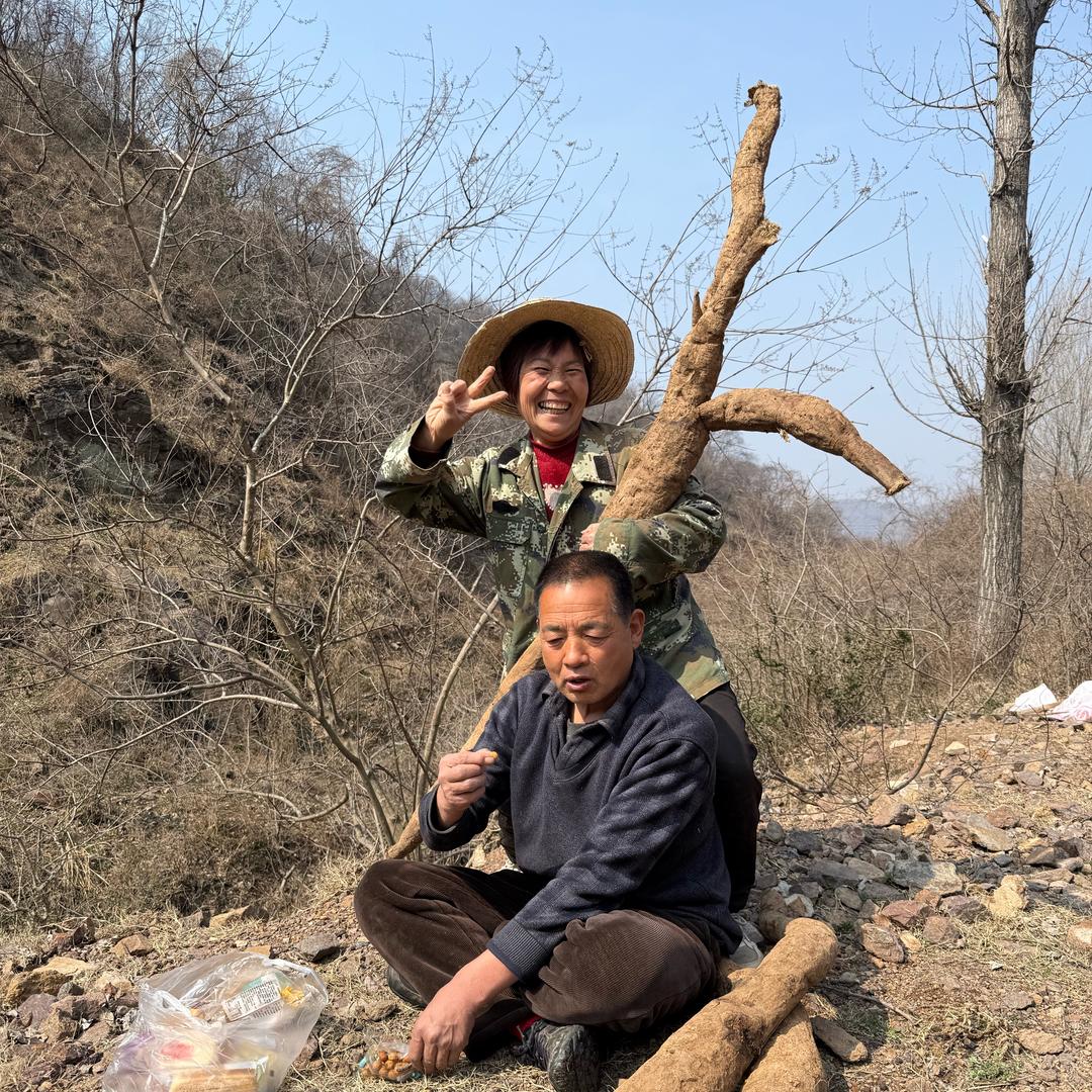 农村人爱英姐-