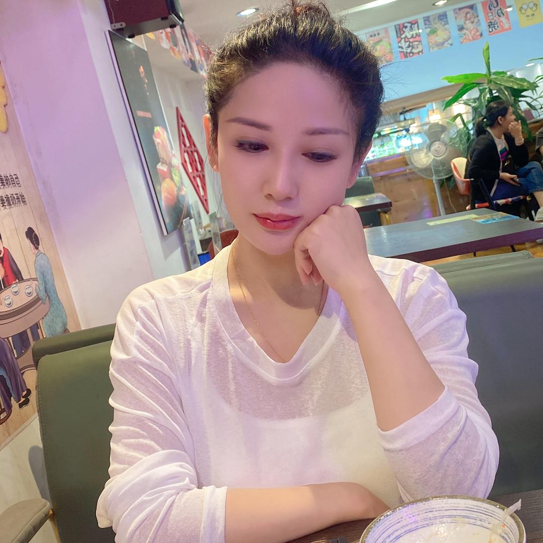 有成的小彩霞