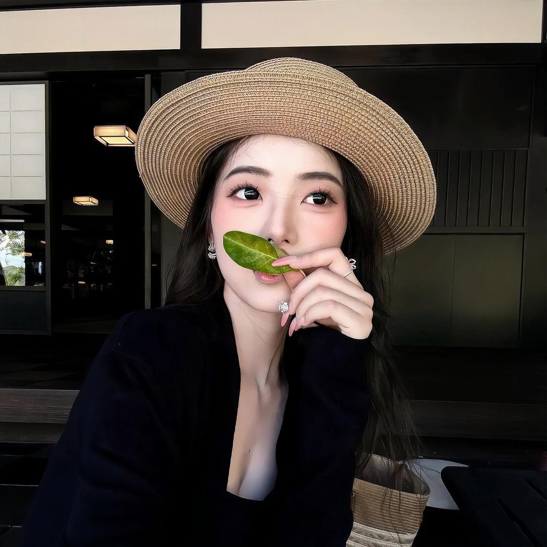 小U