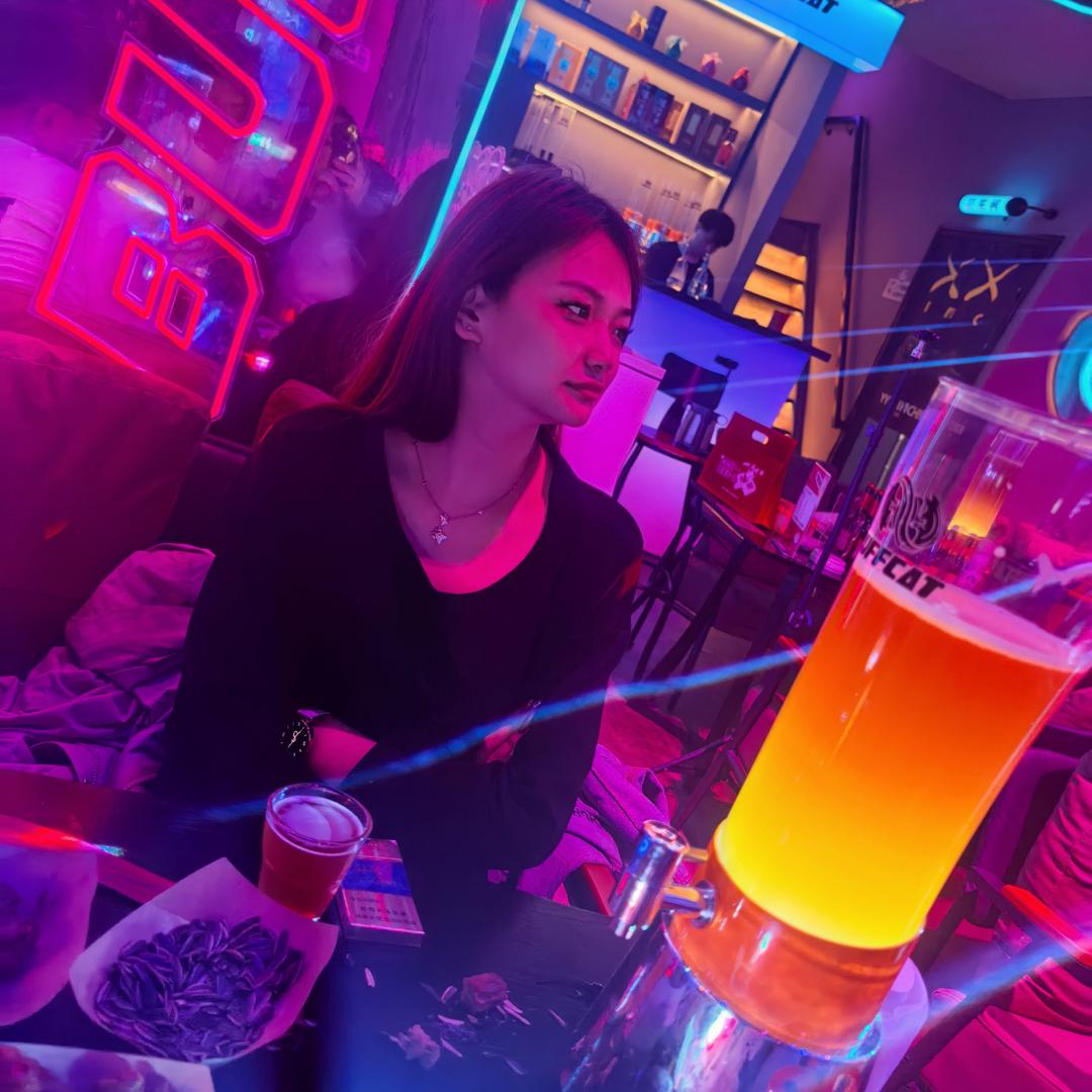 巴黎在逃母猴🐒