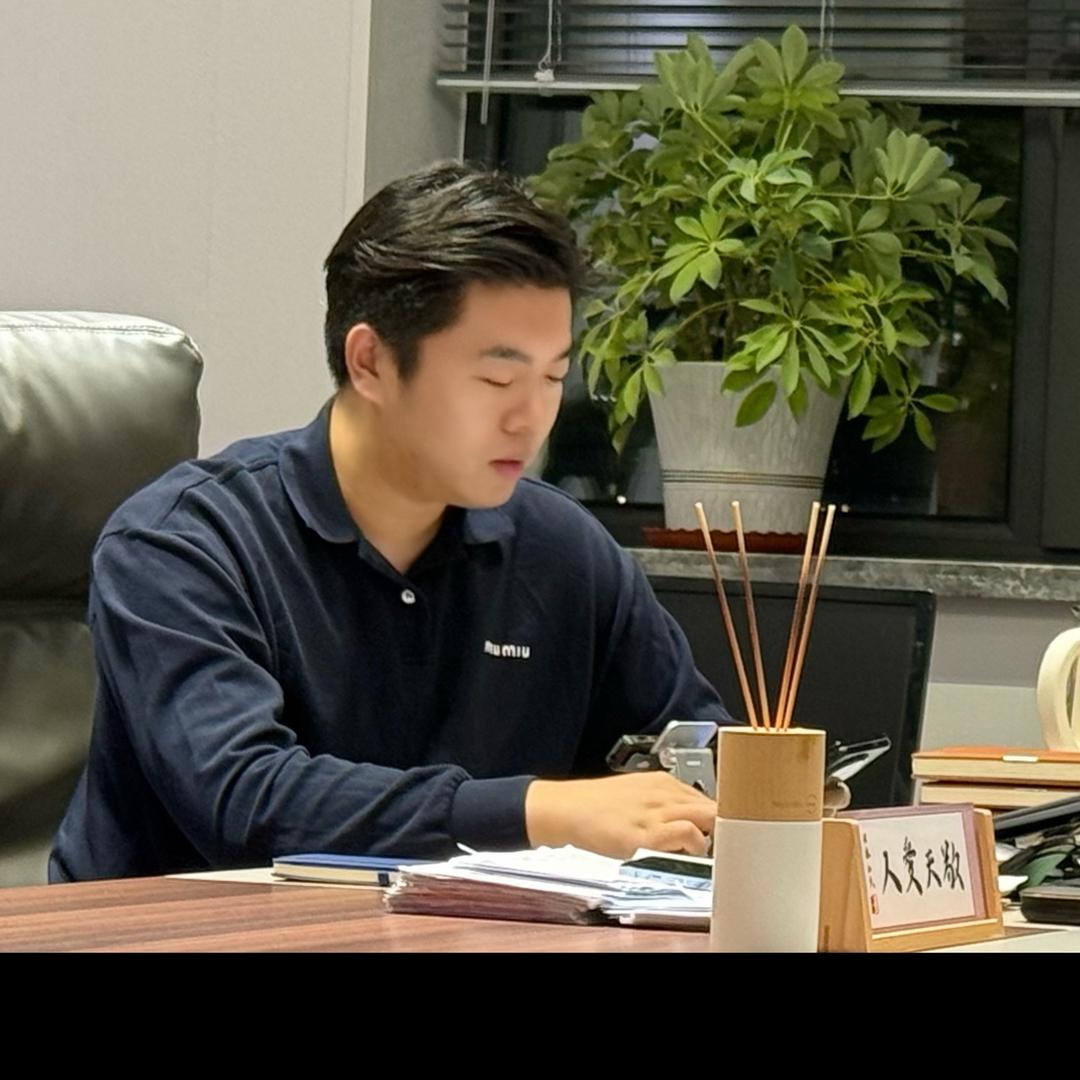 何先生不开商务车