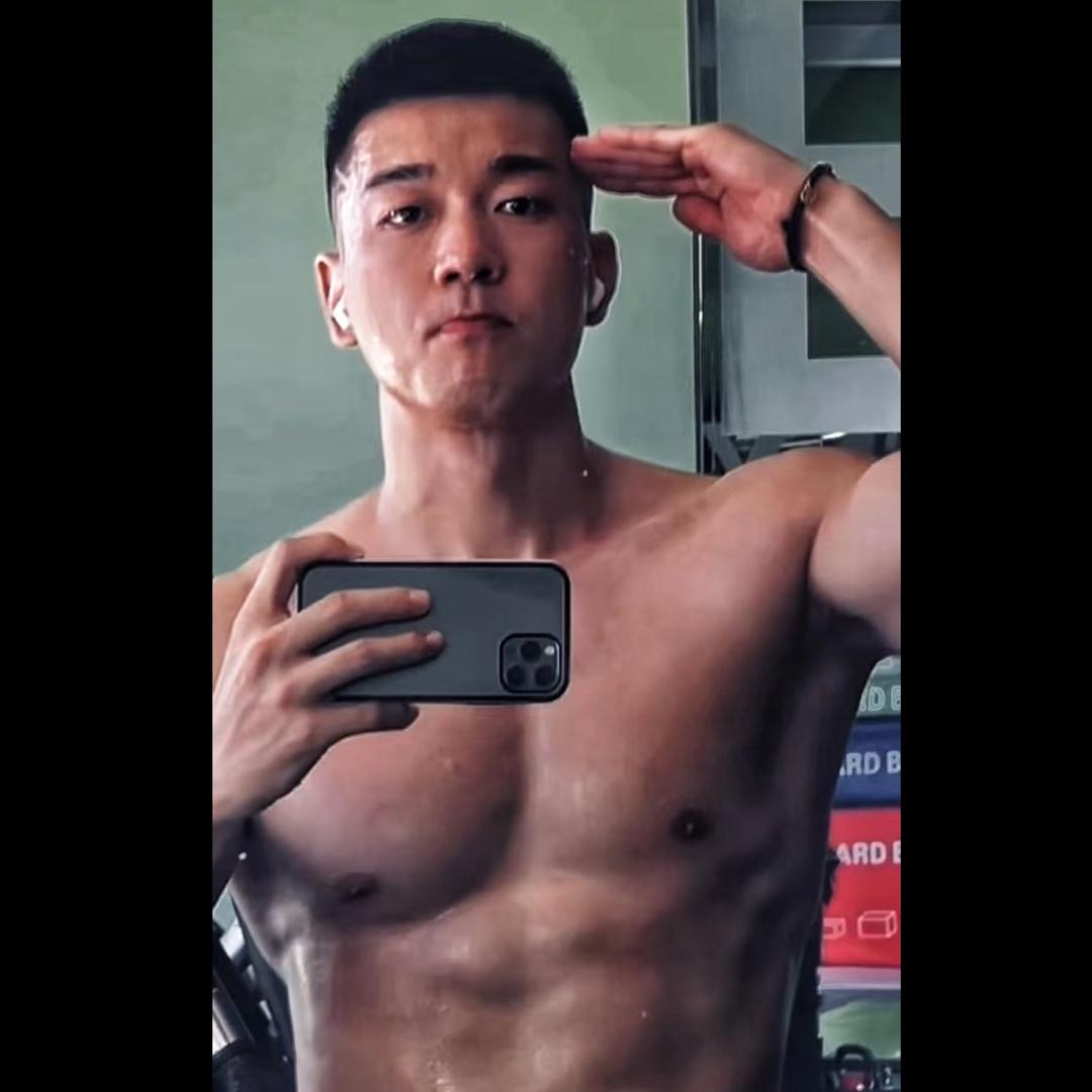 陈默吖（修炼了）