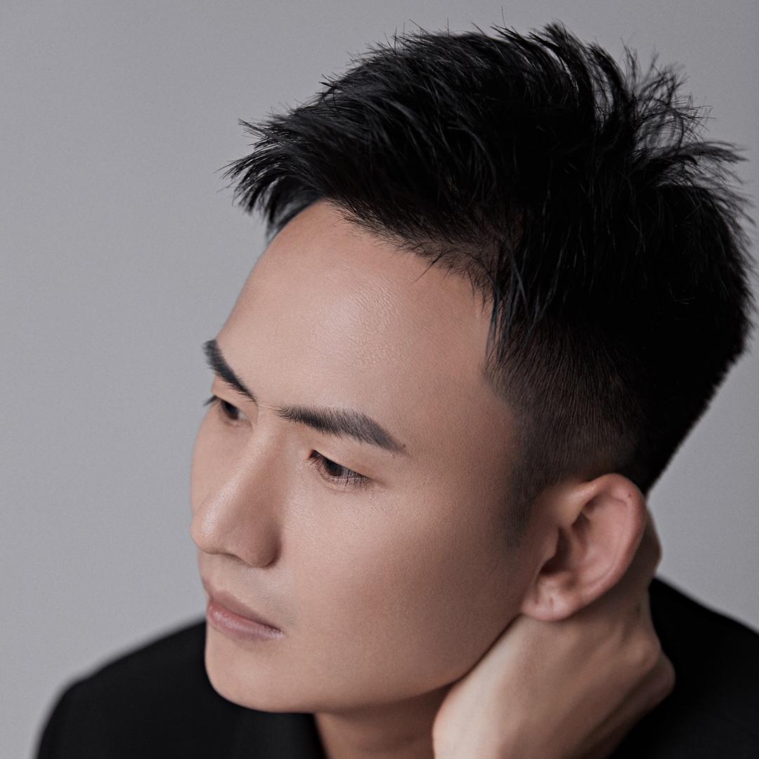 昆明接发阿根洋洋美发店