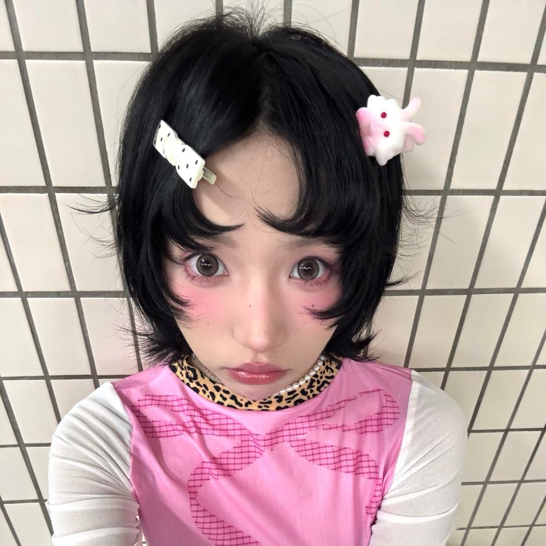 佩琳老婆的妆台