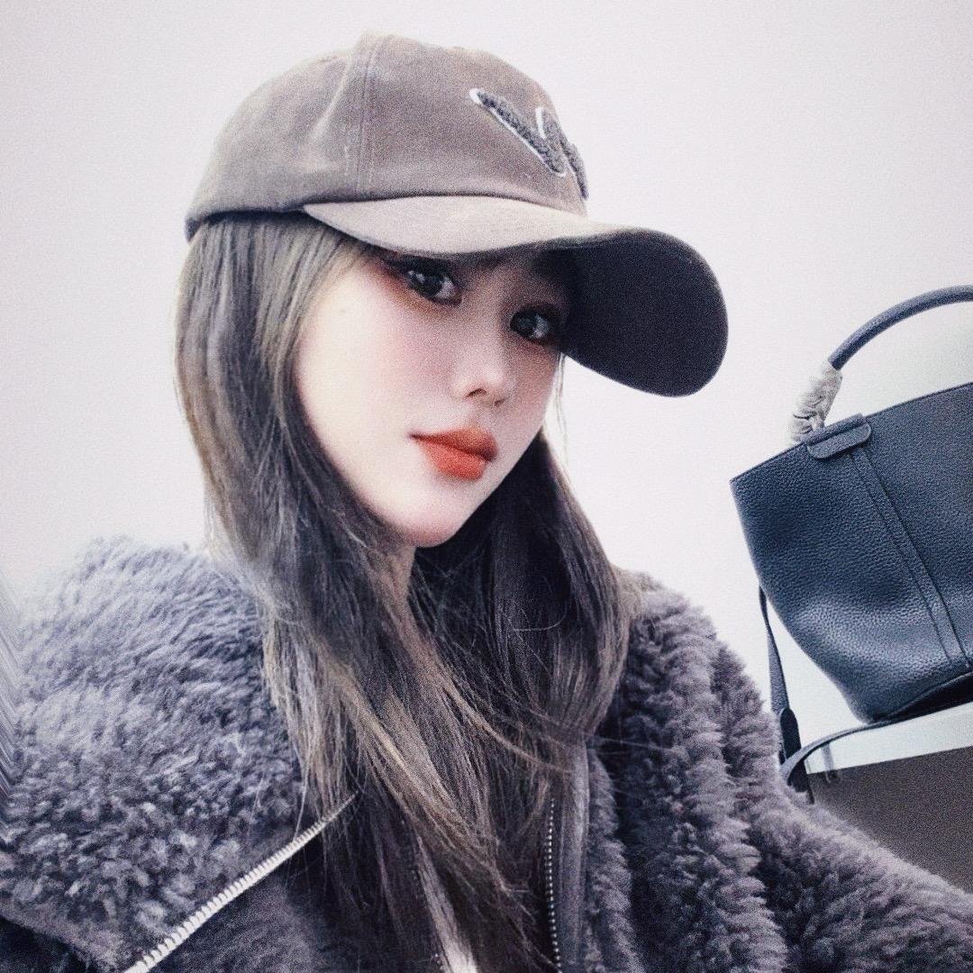 柳河♡ 黄金回收