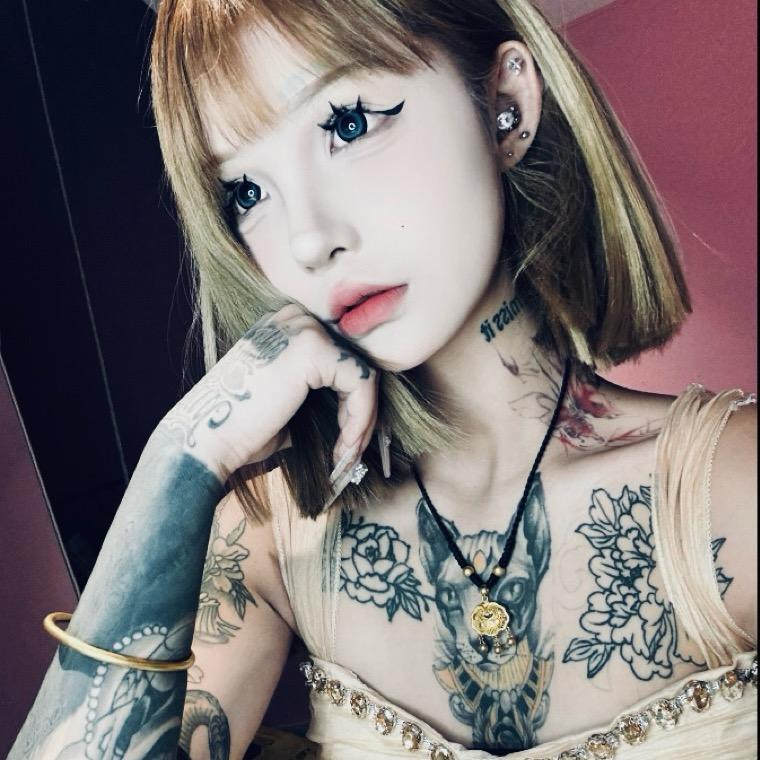 嫒满滿.