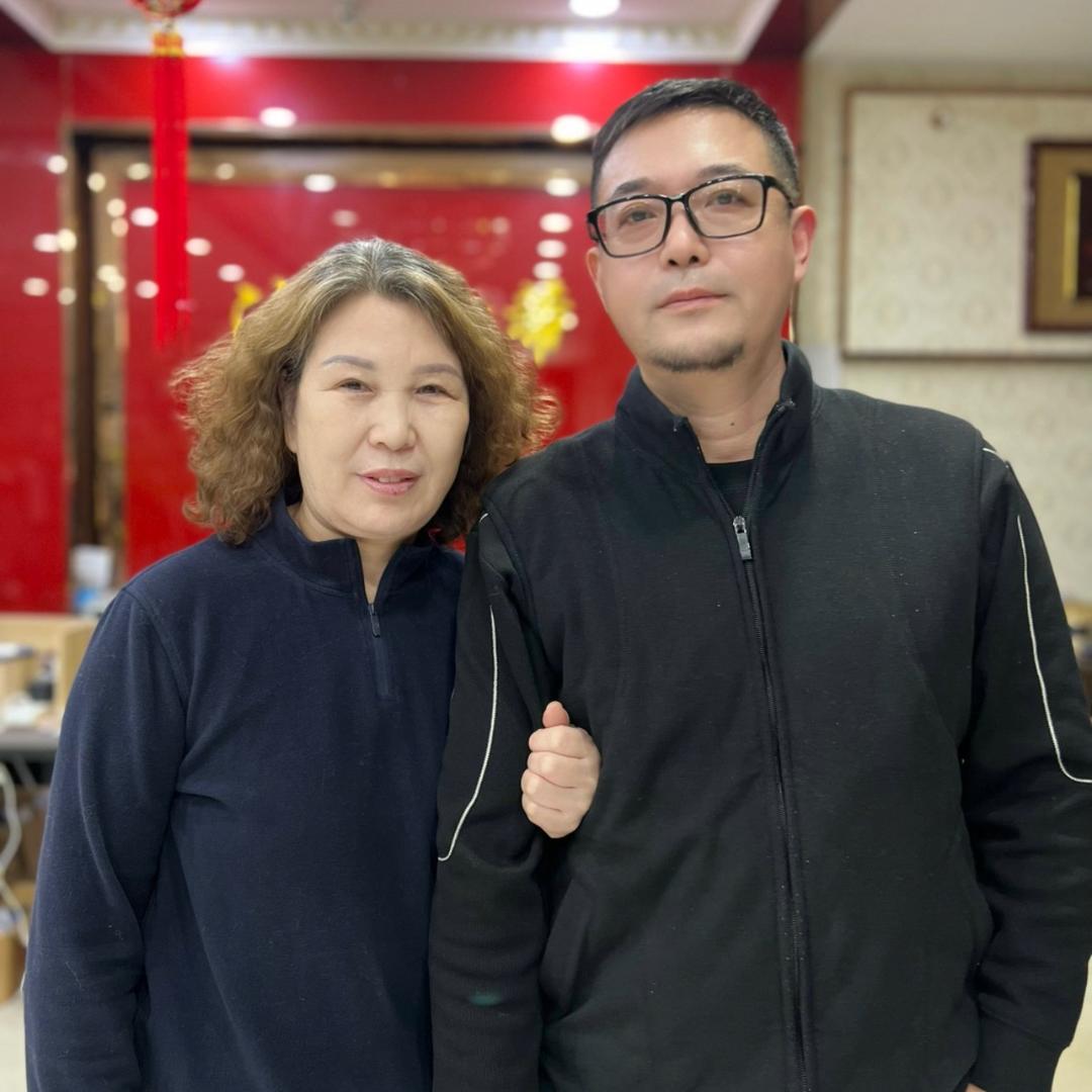 法拉蒂皮草(齐鲁云商大厦店)官方号