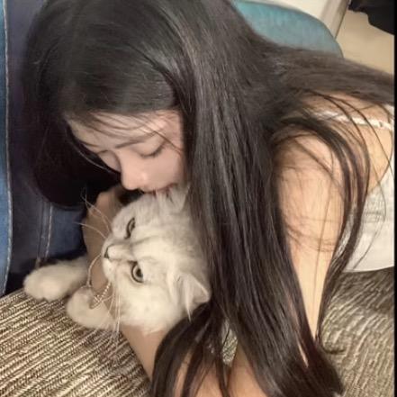 小琪大王^