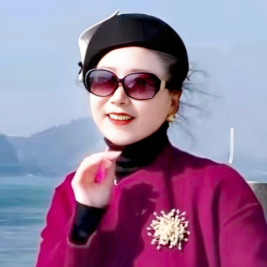 彩虹追月