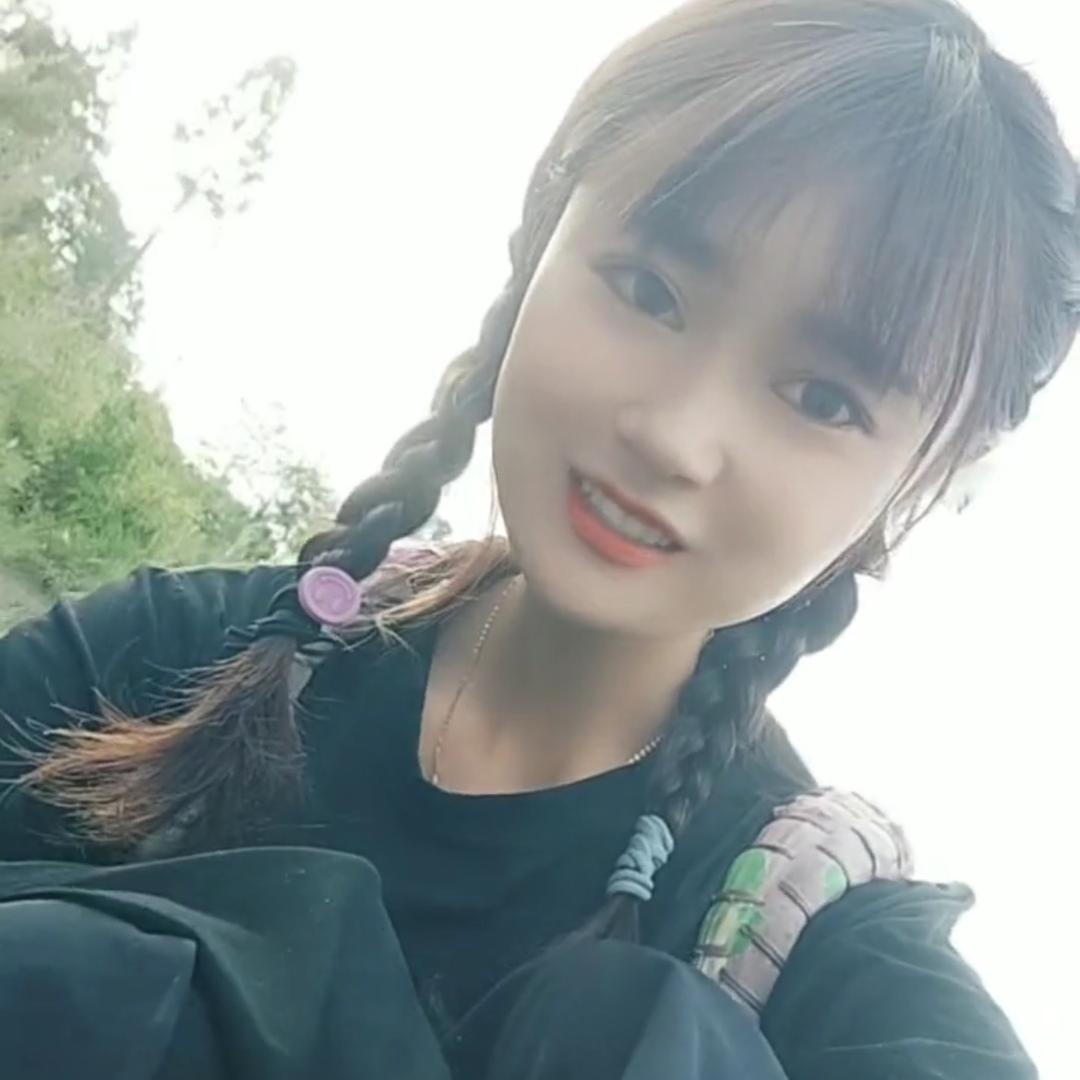 月如