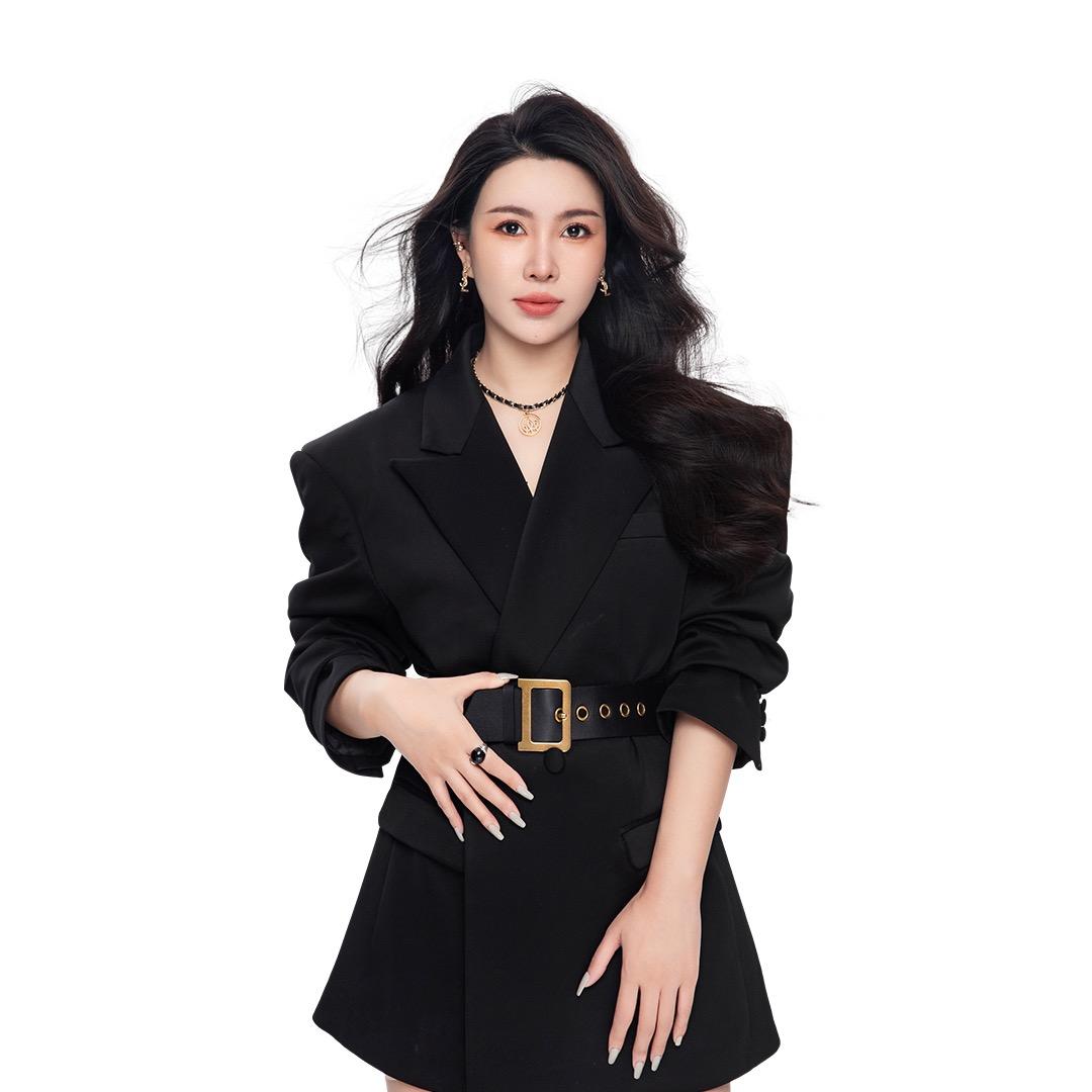 赵荣女装
