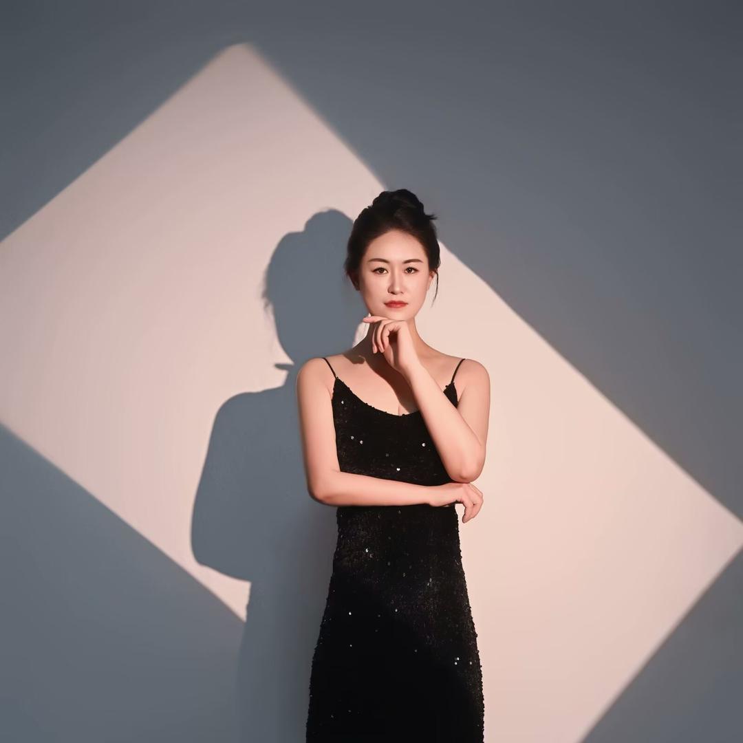 依芙丽新美业-高雪