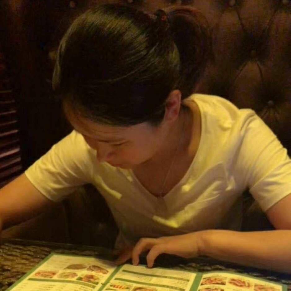 凤台李宁君君