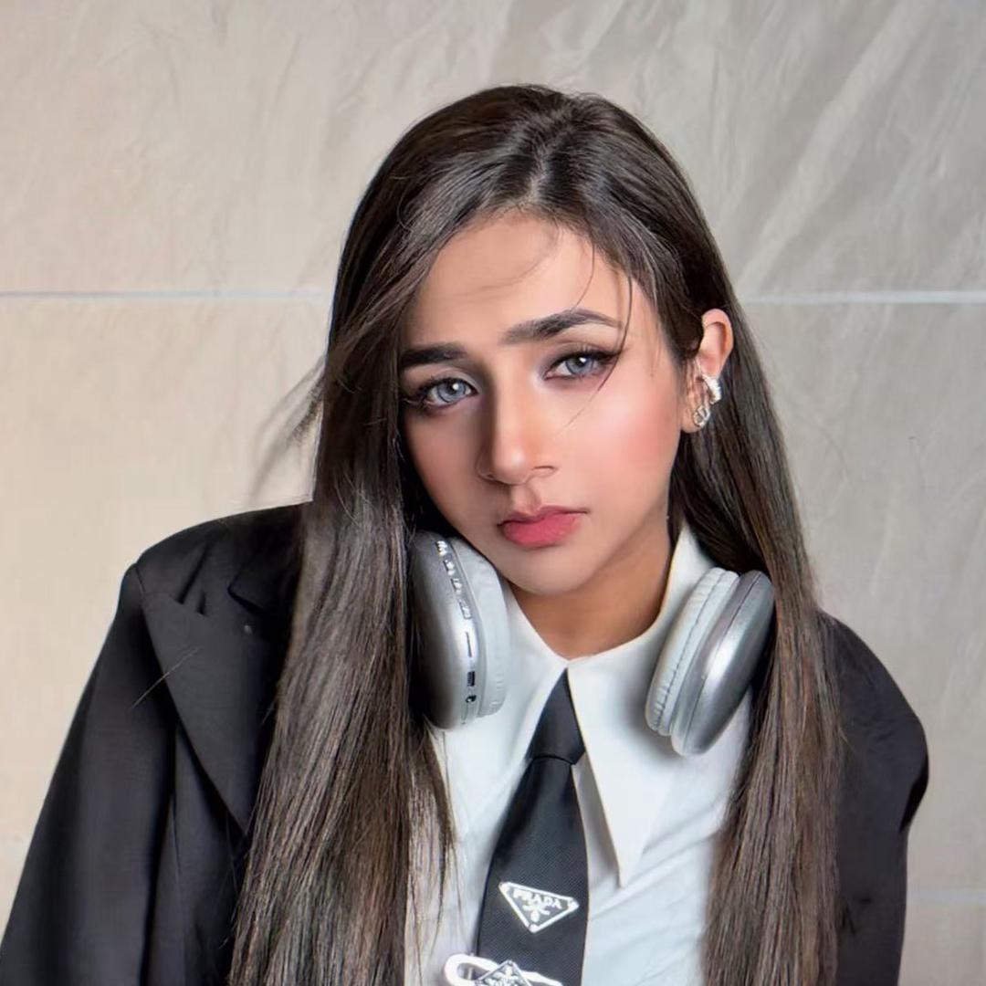 Kriti在湾区@抖音