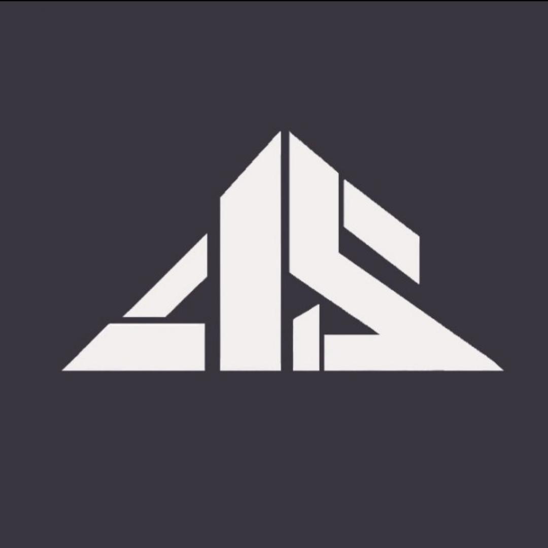 I.L.S.  康斯坦丁