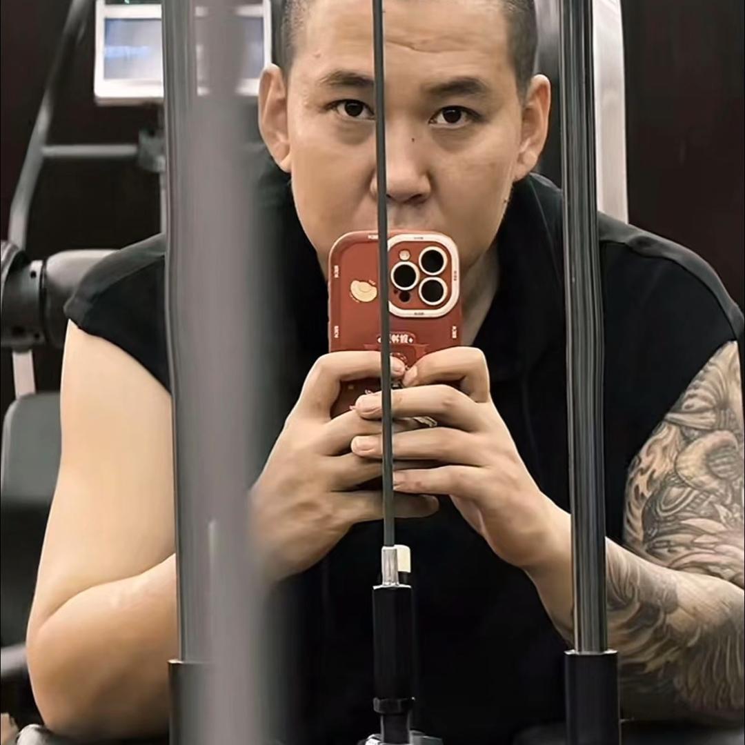 用户358473269