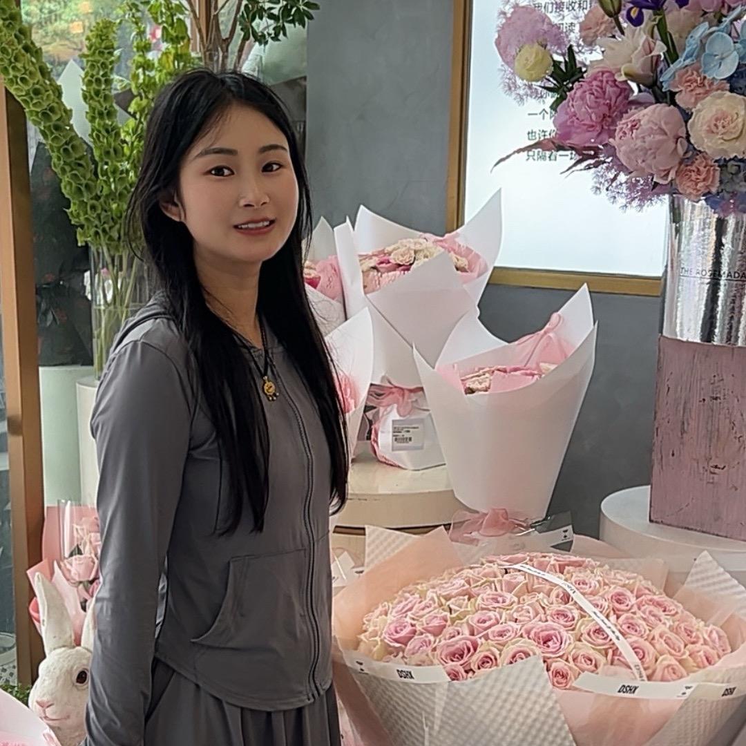 玲玲1米56小个子