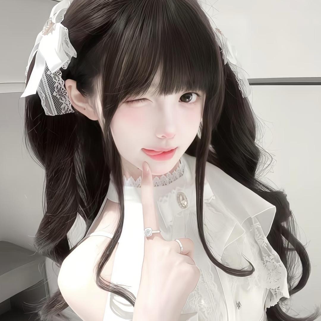 七月困困鱼.