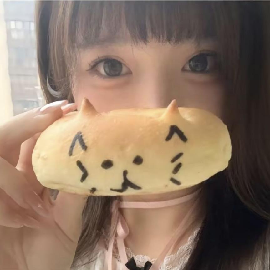 小Q՞