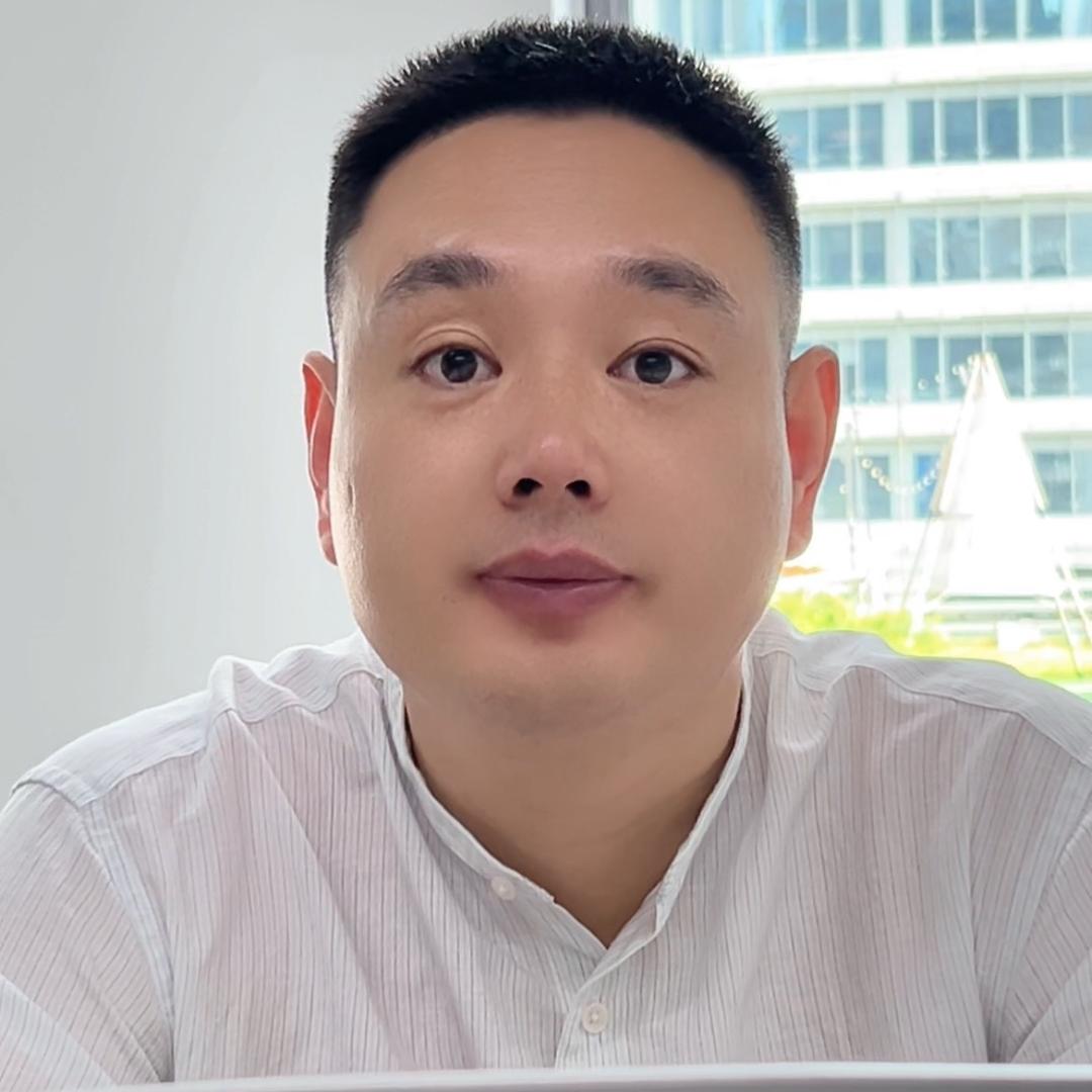 江苏松哥在欧洲🤡