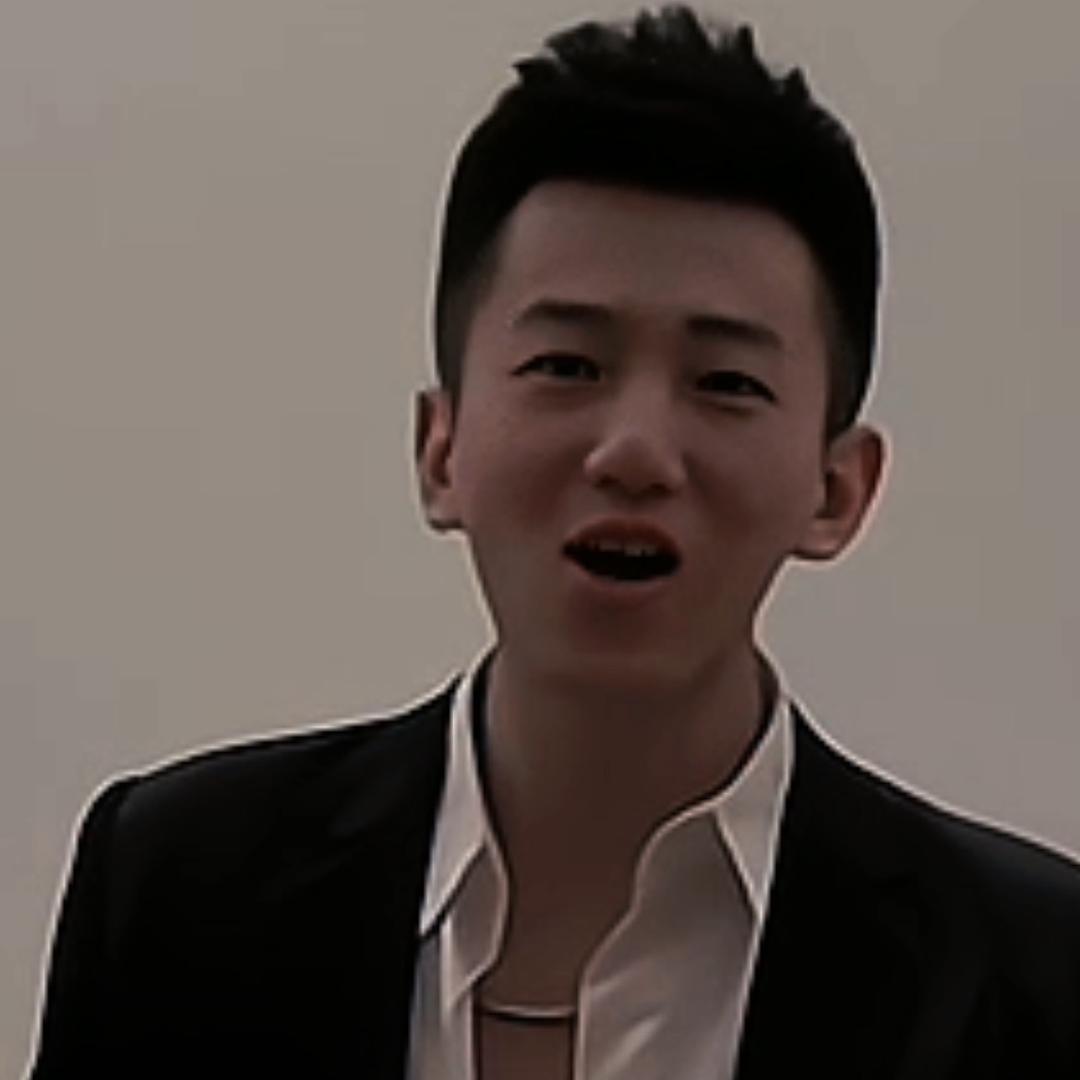 王大胆.