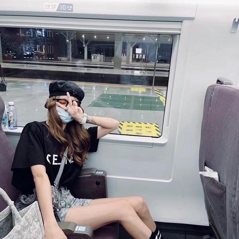 不理理直播精选