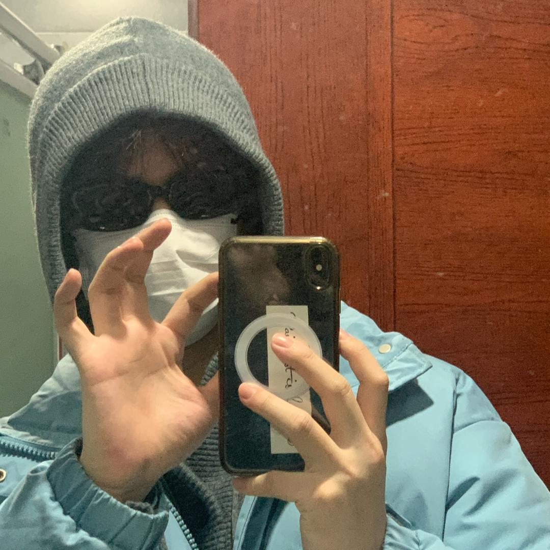 邪恶小眼睛-
