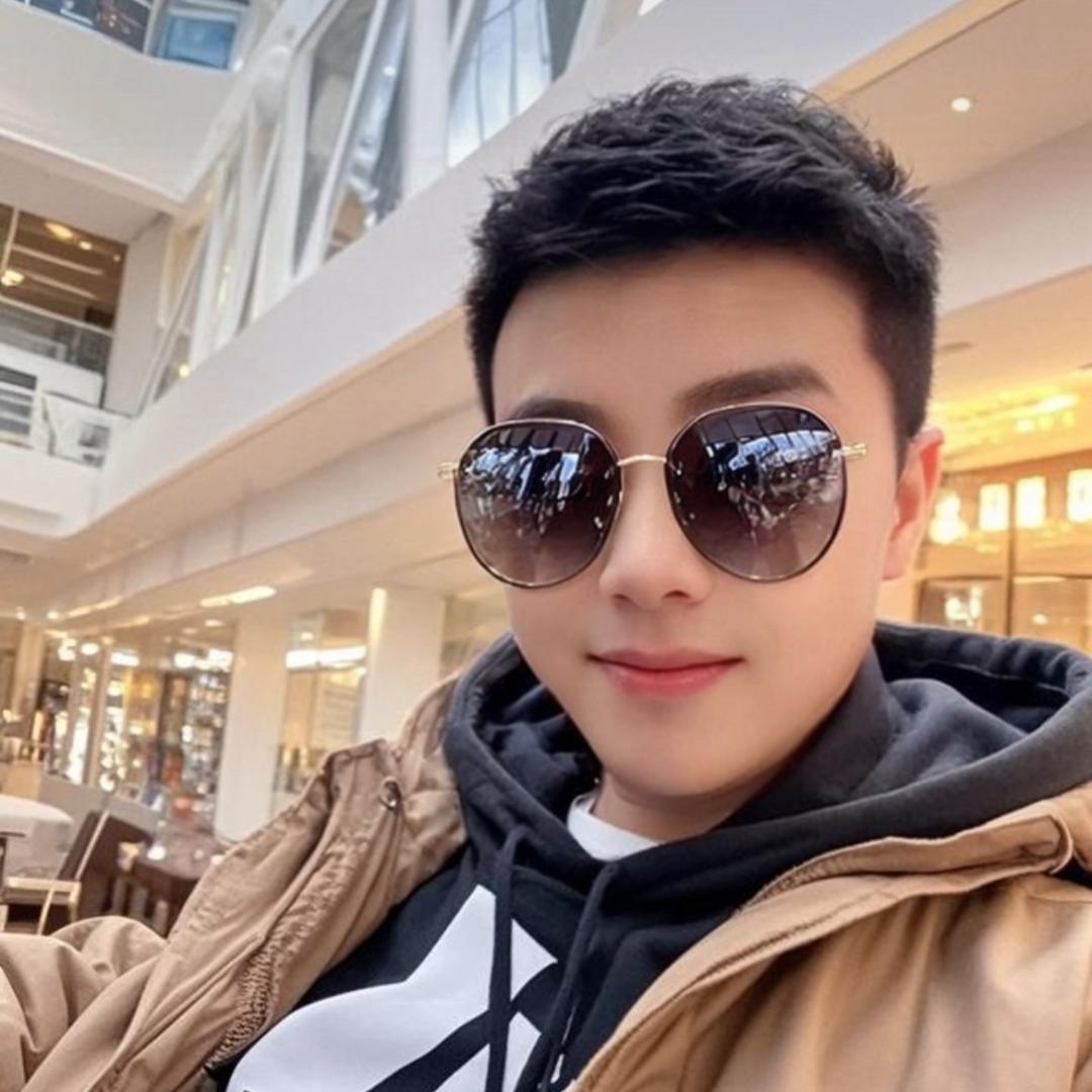 handsome—guy