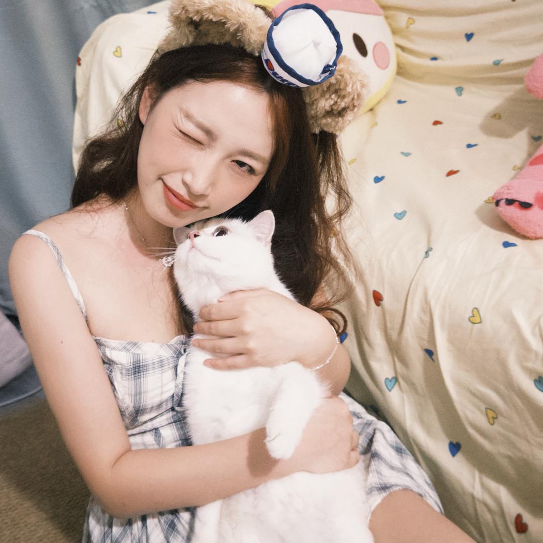 香菜真的打咩