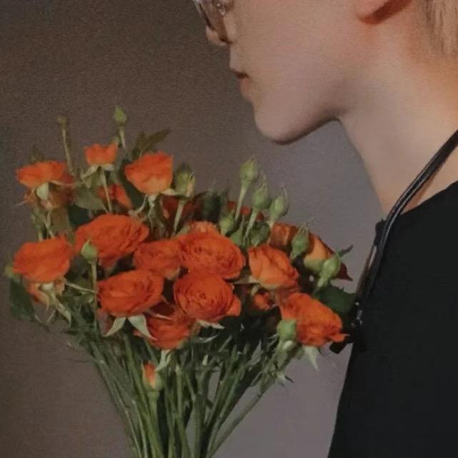 暿与
