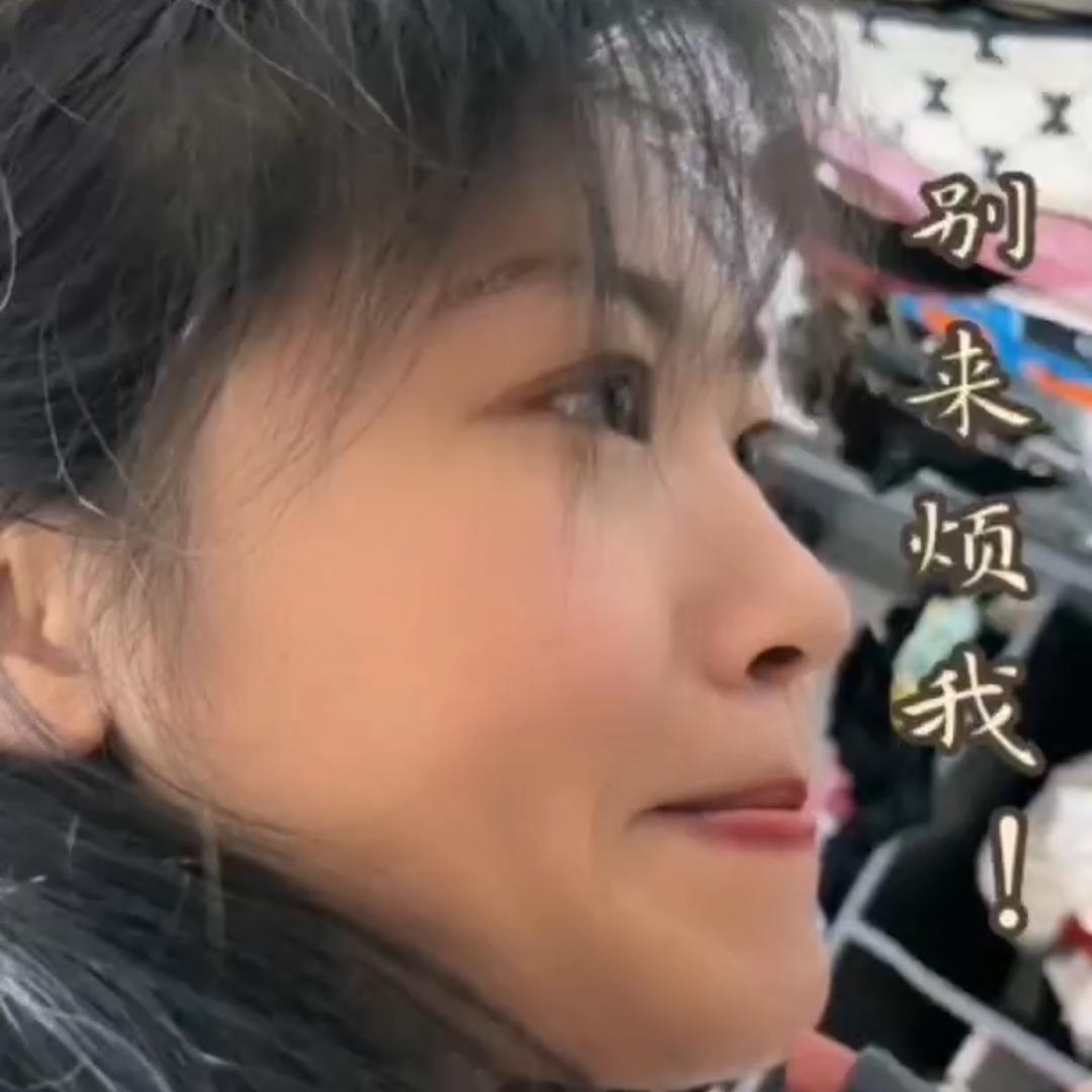 莉7405