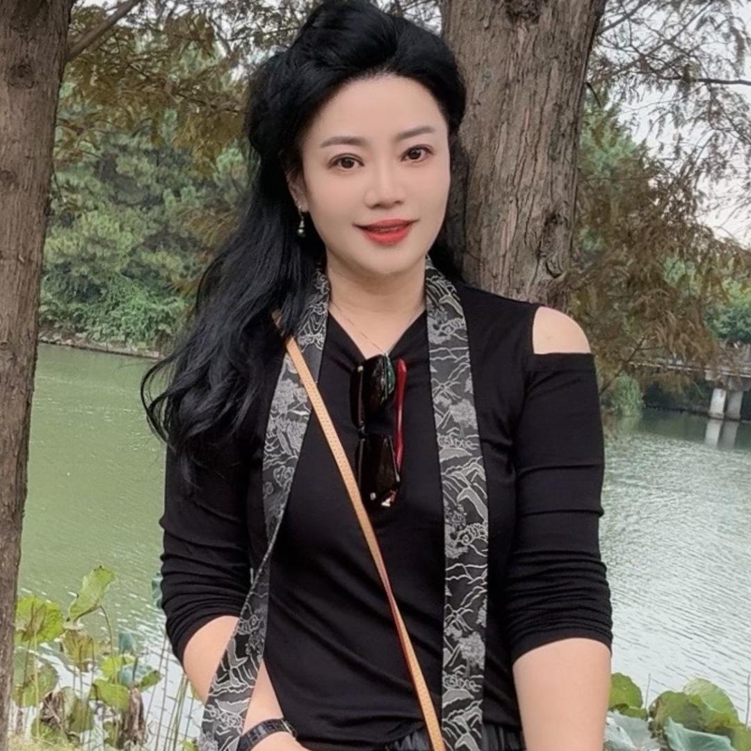 巧巧潘丽丹