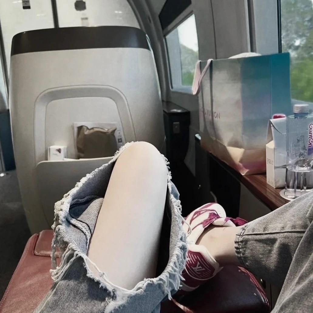 جيد乖乖་ 🧸