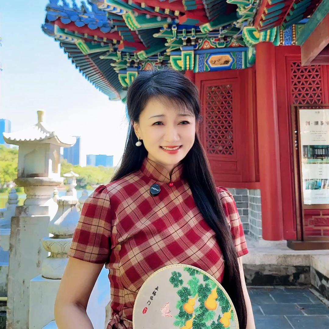 圆月研学社