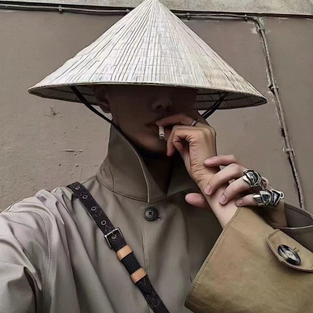 小张同学👨‍🎓