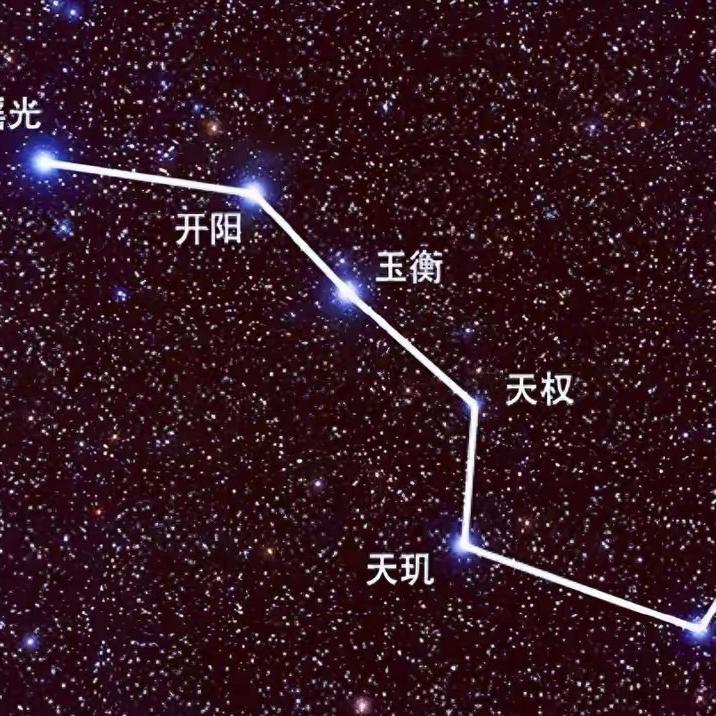 爱唯雪服装企业店
