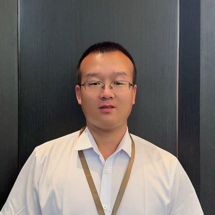 忻州邦泰臻境选房官卢新宇