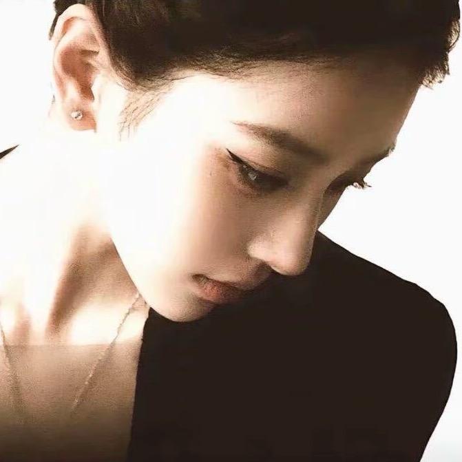王图图.