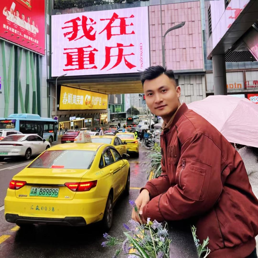 雾都小五（吃货😋）