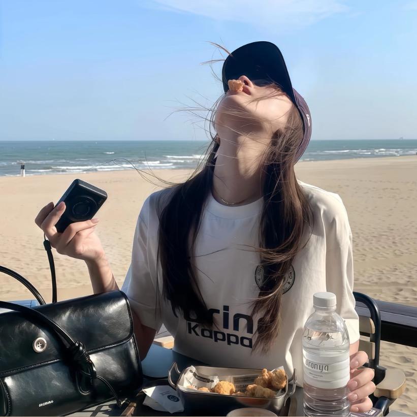 周周-