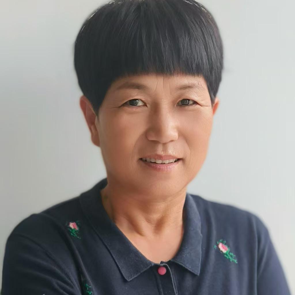肖姐首播每天下午5点10开播