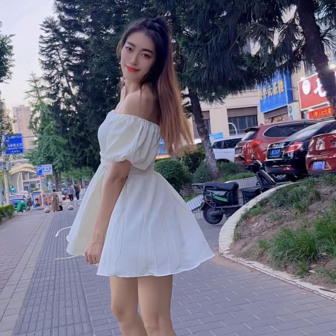 揪揪妹舞团