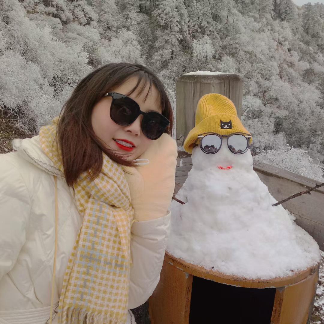 嘿💝小芳😎