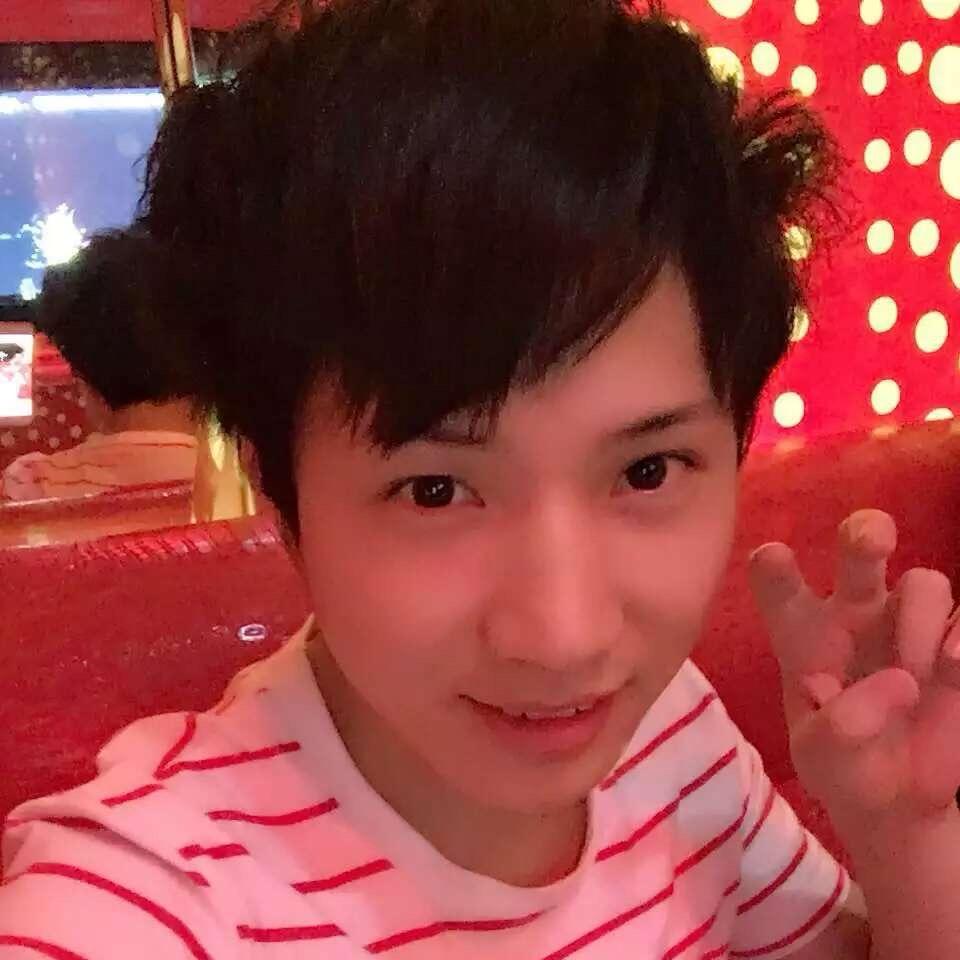 松 子