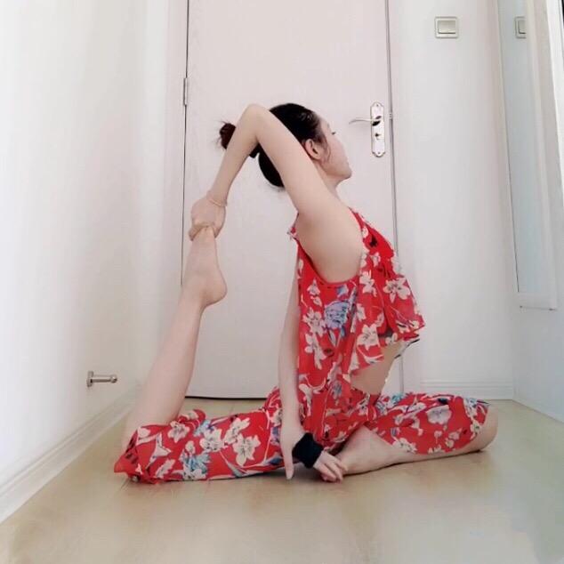 瑜伽*赵赵