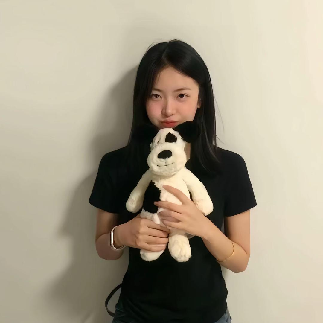 牙套刮嘴了.