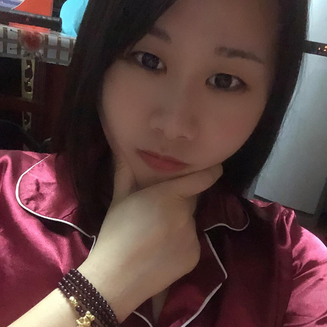 萧萧。