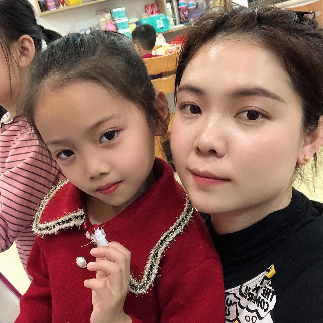 小玥妈妈